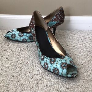 Nine West med blu mu fabric